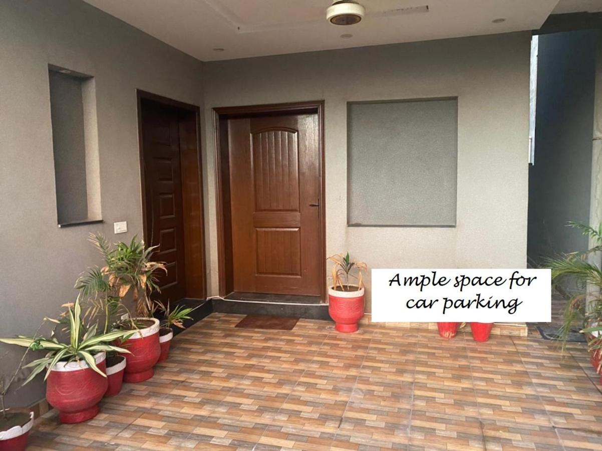 Grey Orchard Homestay - A Family Place Lahor Dış mekan fotoğraf