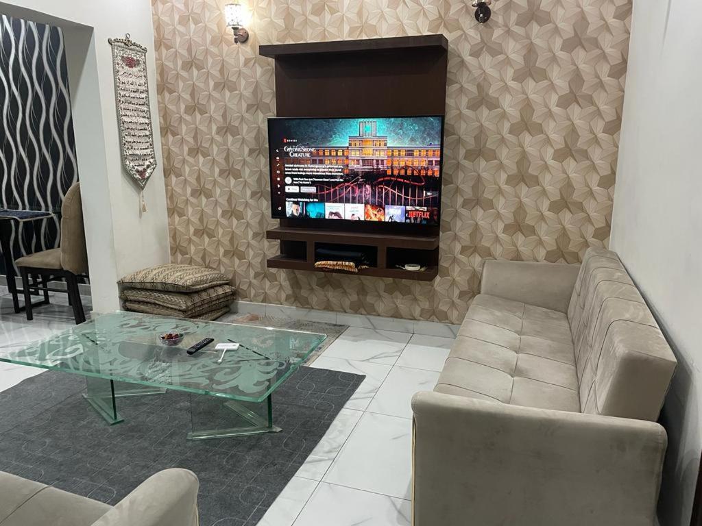 Grey Orchard Homestay - A Family Place Lahor Dış mekan fotoğraf